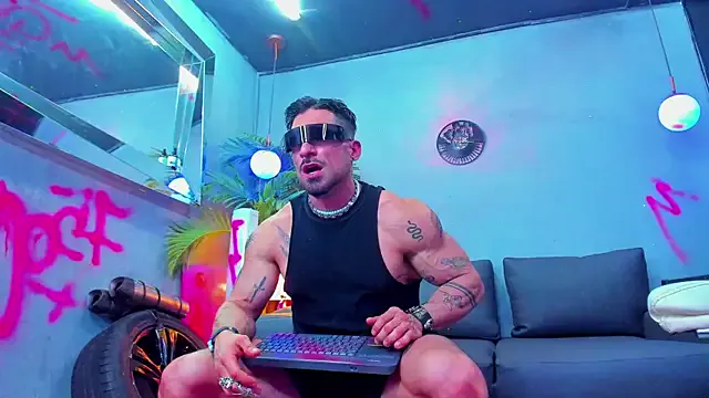 mitsuki0915 – webcam model profile photo Image 12