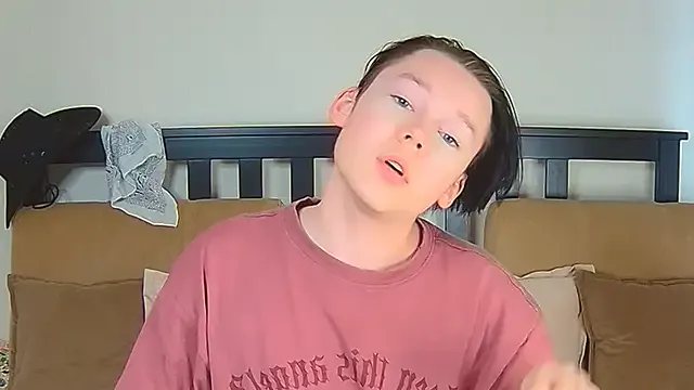  – webcam model profile photo Image 8