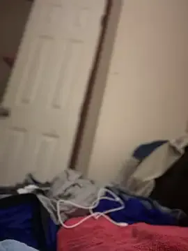 _Alicee_1 – webcam model profile photo Image 5