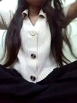  – webcam model profile photo Image 2