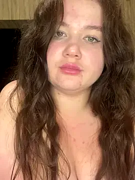 roouse – webcam model profile photo Image 3