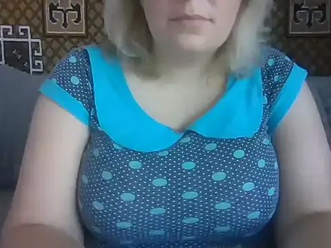 JoJo-ovo – webcam model profile photo Image 4