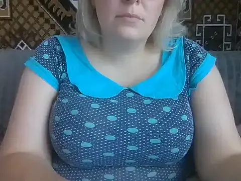 JoJo-ovo – webcam model profile photo Image 5