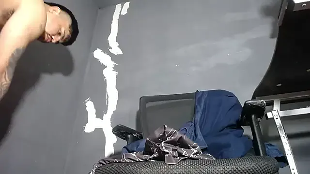 dirtypub – webcam model profile photo Image 10