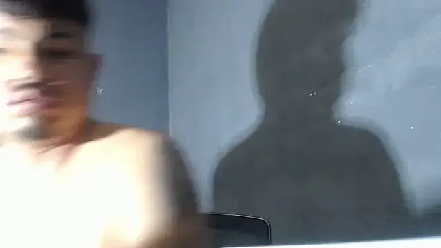 dirtypub – webcam model profile photo Image 3