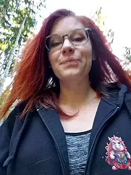 roouse – webcam model profile photo Image 14