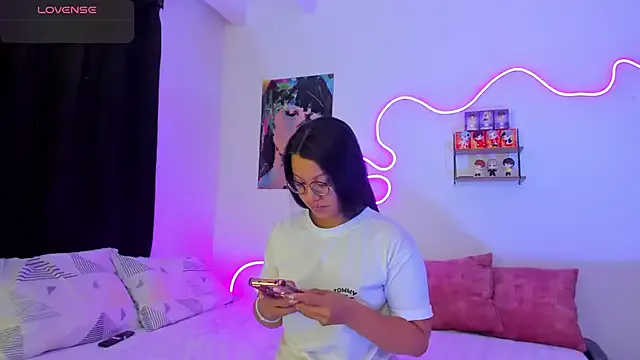 winter11 – webcam model profile photo Image 18