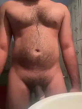 roouse – webcam model profile photo Image 11