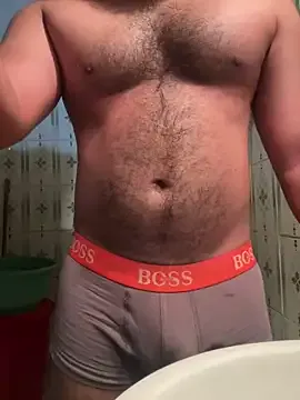 roouse – webcam model profile photo Image 7