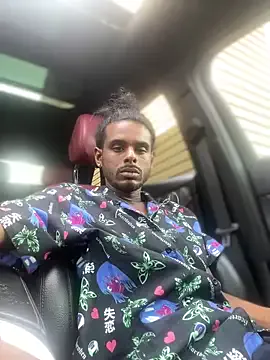 _Alicee_1 – webcam model profile photo Image 12