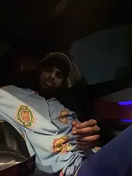 _Alicee_1 – webcam model profile photo Image 9