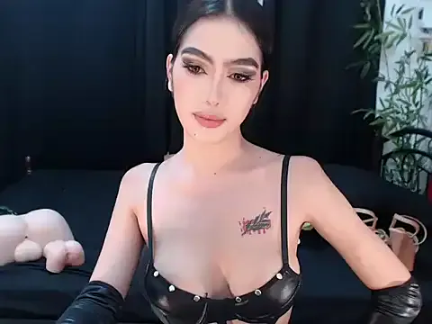 Nicole_bunny0 – webcam model profile photo Image 2