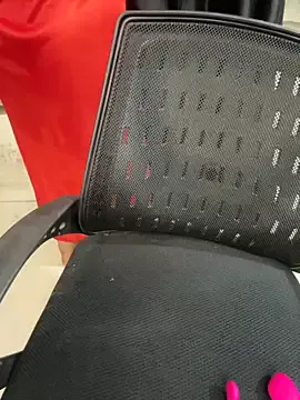 fit_vic – webcam model profile photo Image 12