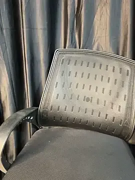 fit_vic – webcam model profile photo Image 15