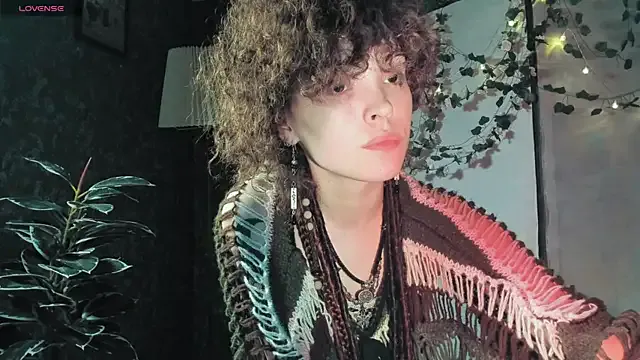 841_yayoi – webcam model profile photo Image 11