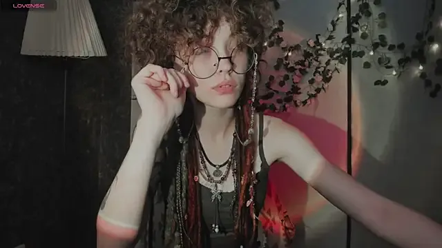 841_yayoi – webcam model profile photo Image 14