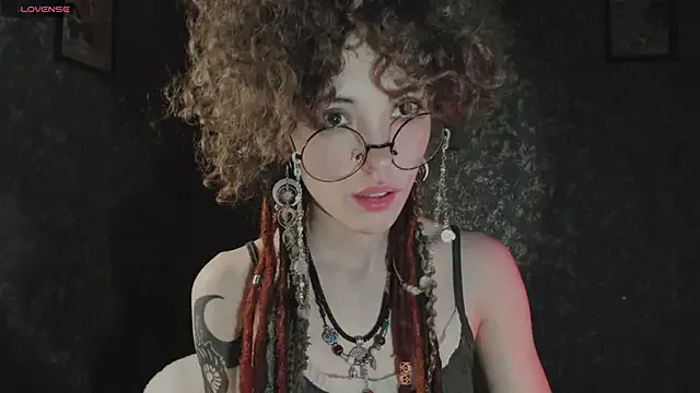 841_yayoi – webcam model profile photo Image 19