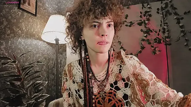 841_yayoi – webcam model profile photo Image 3