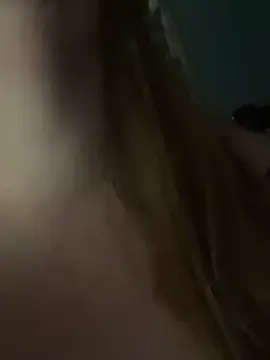 – webcam model profile photo Image 7