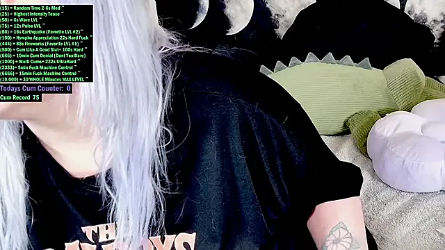 _MiaQueen_ – webcam model profile photo Image 11