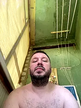 Yui-Ch – webcam model profile photo Image 10