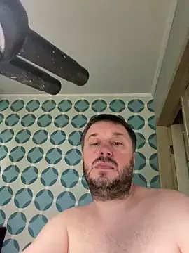 Yui-Ch – webcam model profile photo Image 2