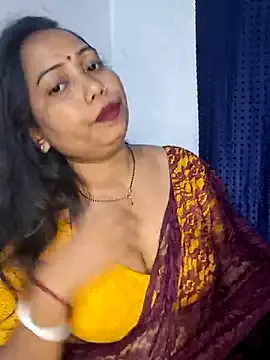 maataaan – webcam model profile photo Image 7