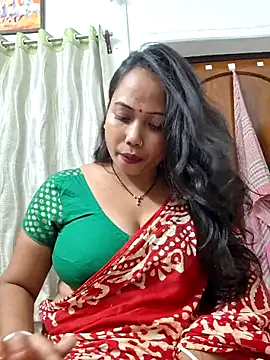 maataaan – webcam model profile photo Image 8