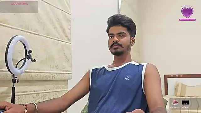 Hot_Mayra25 – webcam model profile photo Image 2