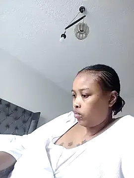 Mary-JP – webcam model profile photo Image 6