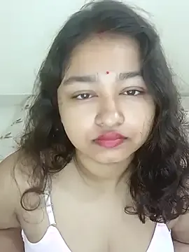  – webcam model profile photo Image 6