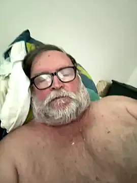 roouse – webcam model profile photo Image 19