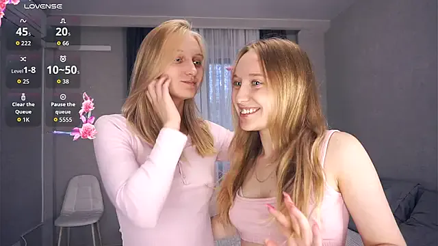 CrazyFrench2 – webcam model profile photo Image 4