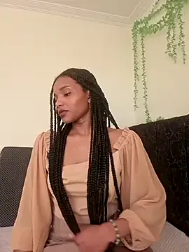 Maddy_Rouse_ on FreeCamNet Image 3