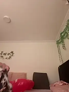 Maddy_Rouse_ on FreeCamNet Image 7