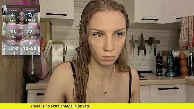  – webcam model profile photo Image 18