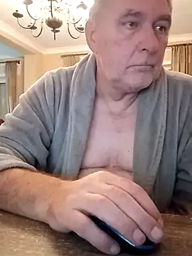 seraphine23 – webcam model profile photo Image 19