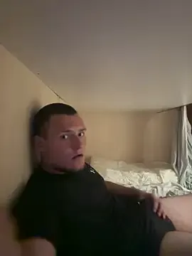  – webcam model profile photo Image 11