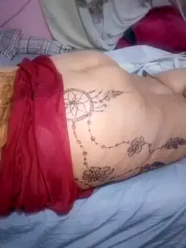  – webcam model profile photo Image 10