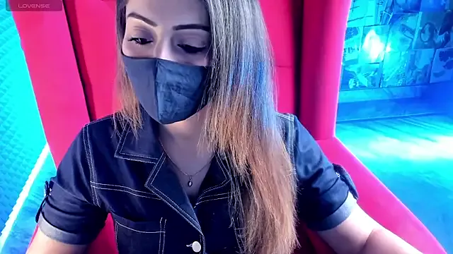 maataaan – webcam model profile photo Image 7