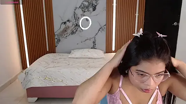 elara_rose Image 16