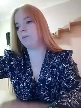 NicoleCut – webcam model profile photo Image 4