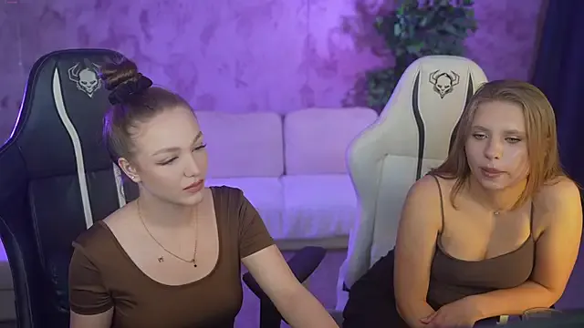 maataaan – webcam model profile photo Image 2