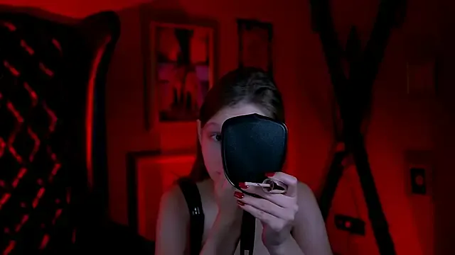 Queen_Doll – webcam model profile photo Image 4