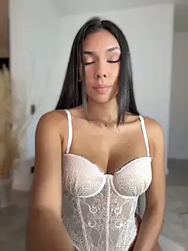 Nonchan_ – webcam model profile photo Image 16