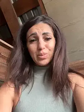 BelleLouiseVp – webcam model profile photo Image 17
