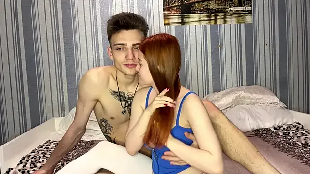 school_ch – webcam model profile photo Image 14