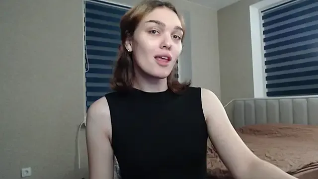 ViviVIsion – webcam model profile photo Image 5