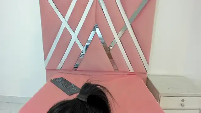 AstridVex – webcam model profile photo Image 18