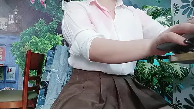 HannaXLove – webcam model profile photo Image 6